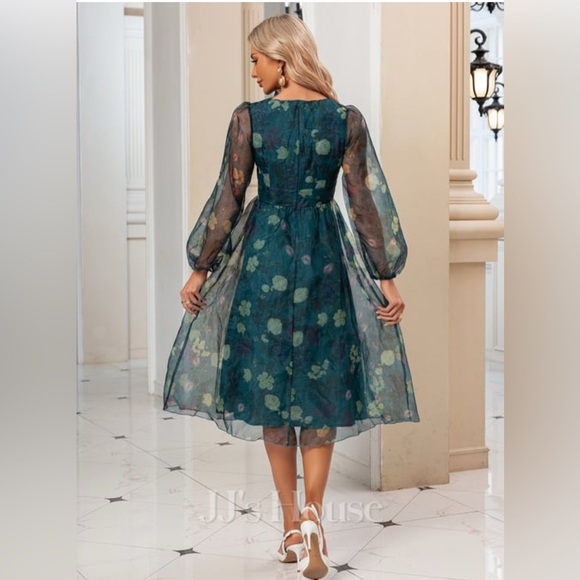 Nwt. Jj’s house dress - Picture 2 of 5